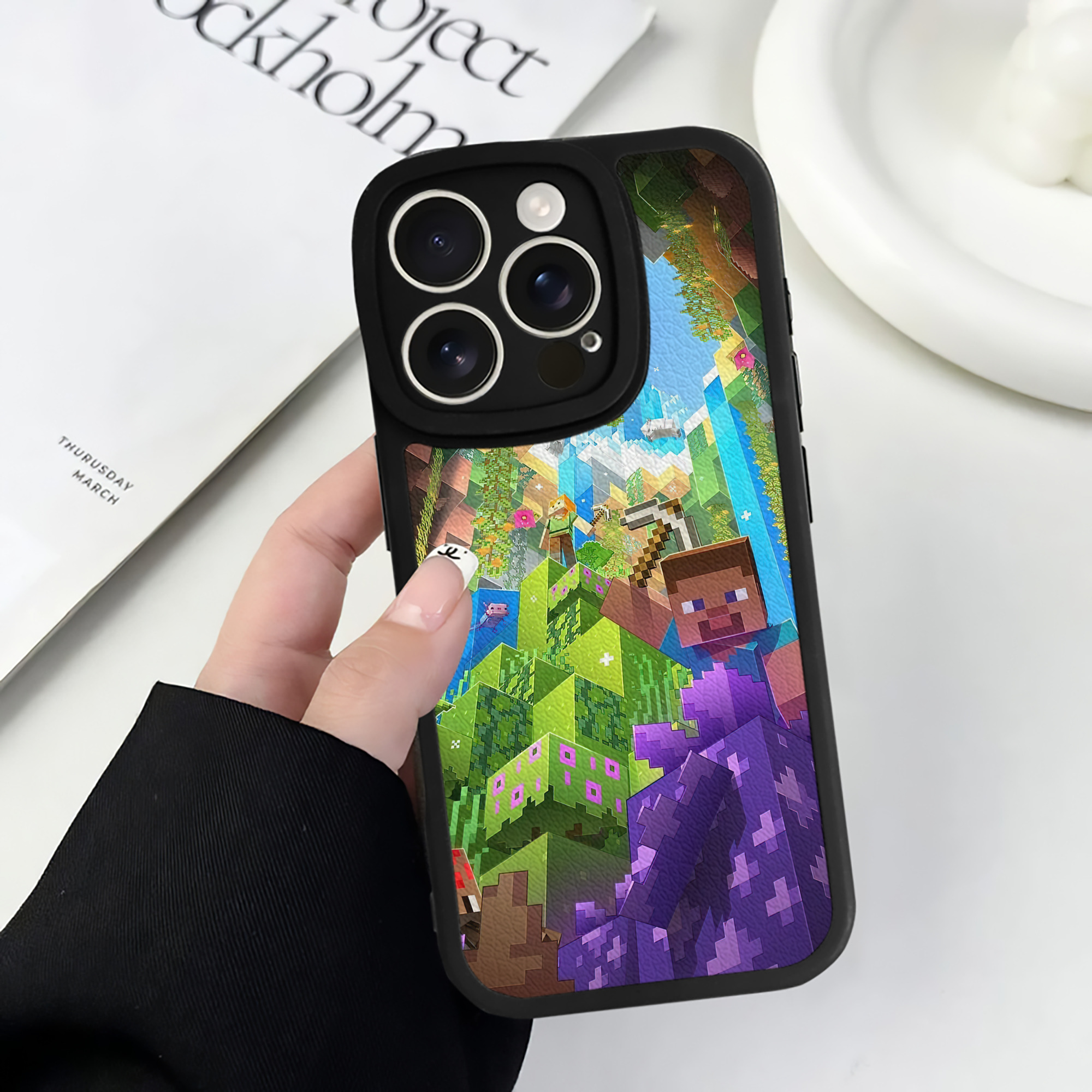 （画像用） マインクラフト ブロックの世界 Minecraft MC Block world 【iPhone 16シリーズ対応】シリコンスマホケース（レザー調） 材質：シリコン